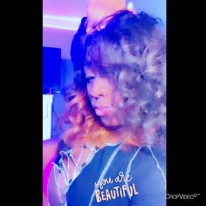 Meet your Posher, Amari